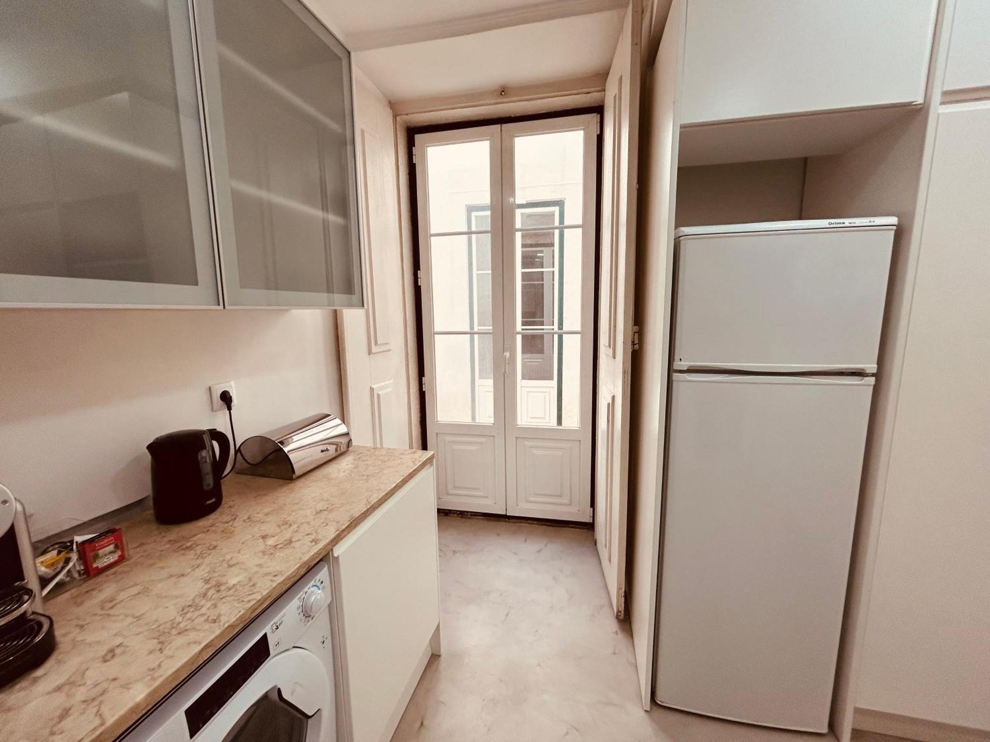 Camoes Deluxe Bairro Alto Apartment ลิสบอน ภายนอก รูปภาพ